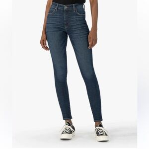 Kut from the Kloth Mia Toothpick Skinny Size 2